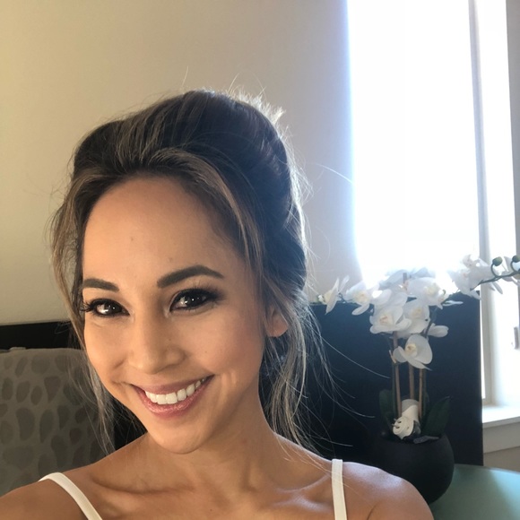 Meet your Posher, Luna - Picture 1 of 1